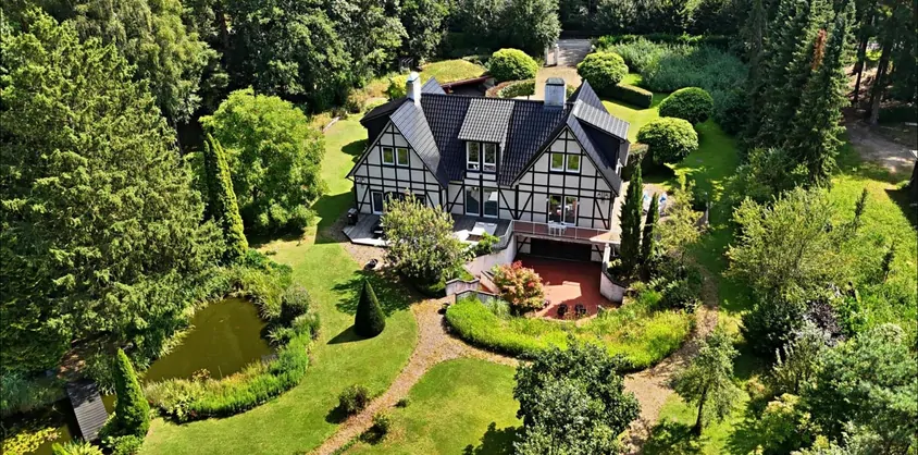 von Poll Immobilien GmbH