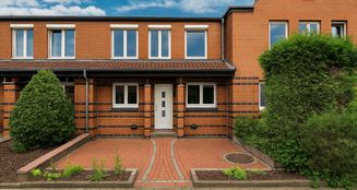 von_poll_real_estate_property_25293045_image_0