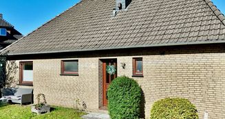 von_poll_real_estate_property_25293053_image_1