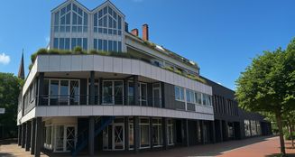 von_poll_real_estate_property_25293055_image_0
