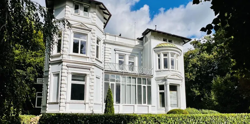 von Poll Immobilien GmbH