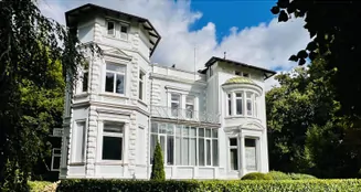 von_poll_real_estate_property_25293048_image_0