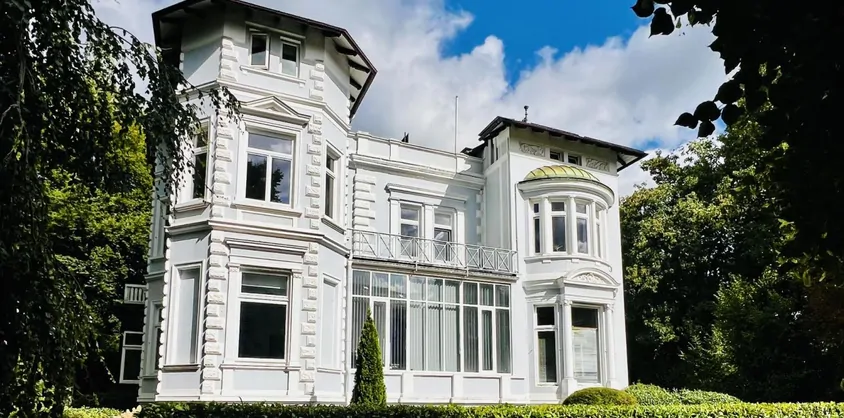 von Poll Immobilien GmbH