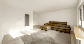 von_poll_real_estate_property_252903057_image_5