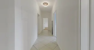 von_poll_real_estate_property_25293063_image_2