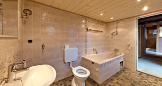 von_poll_real_estate_property_25293065_image_12