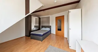 von_poll_real_estate_property_25293062_image_5