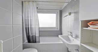 von_poll_real_estate_property_25293062_image_2