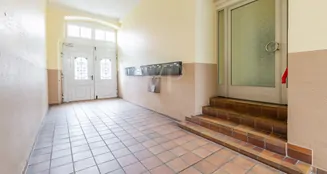 von_poll_real_estate_property_25015033_image_2