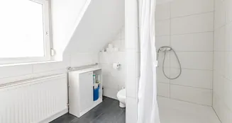 von_poll_real_estate_property_25015033_image_18