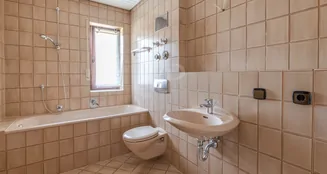 von_poll_real_estate_property_25015030_image_16