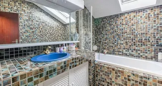 von_poll_real_estate_property_25015037_image_13