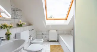 von_poll_real_estate_property_25015022_image_5