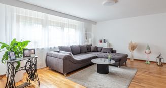 von_poll_real_estate_property_25015007_image_3