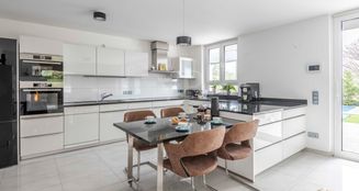 von_poll_real_estate_property_25015002_image_2