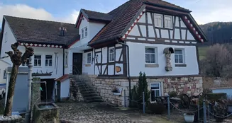 von_poll_real_estate_property_25297019_image_2