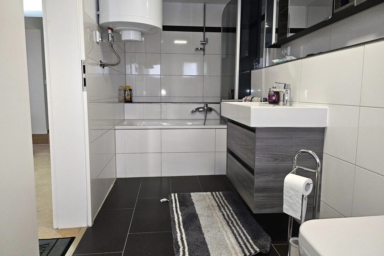 Badezimmer Erdgeschoss
