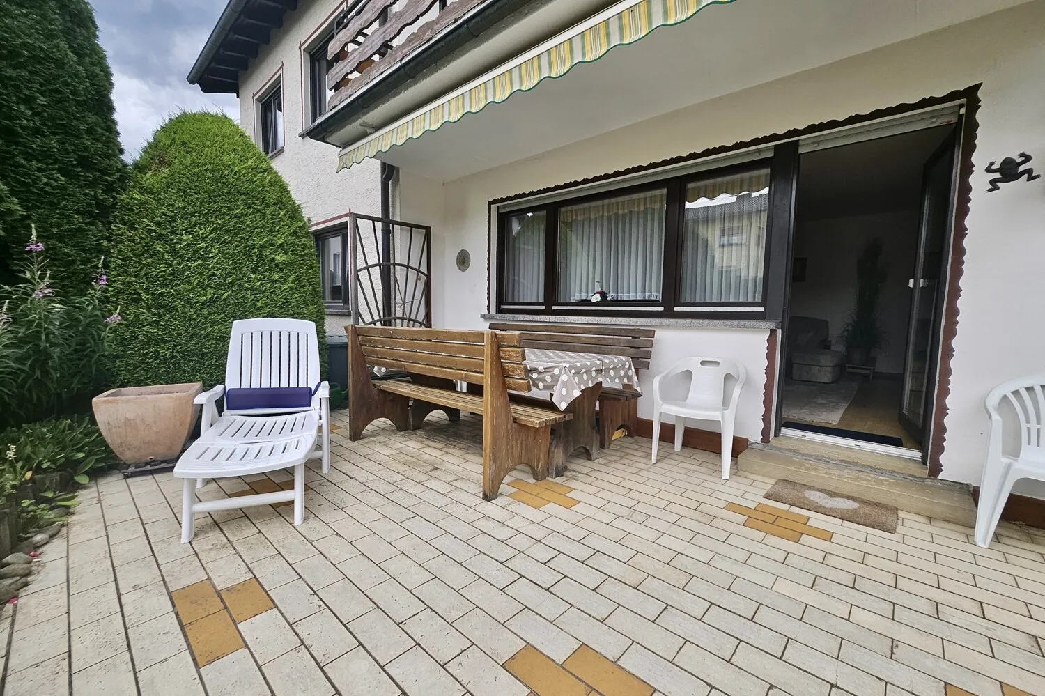 Terrasse Erdgeschoss