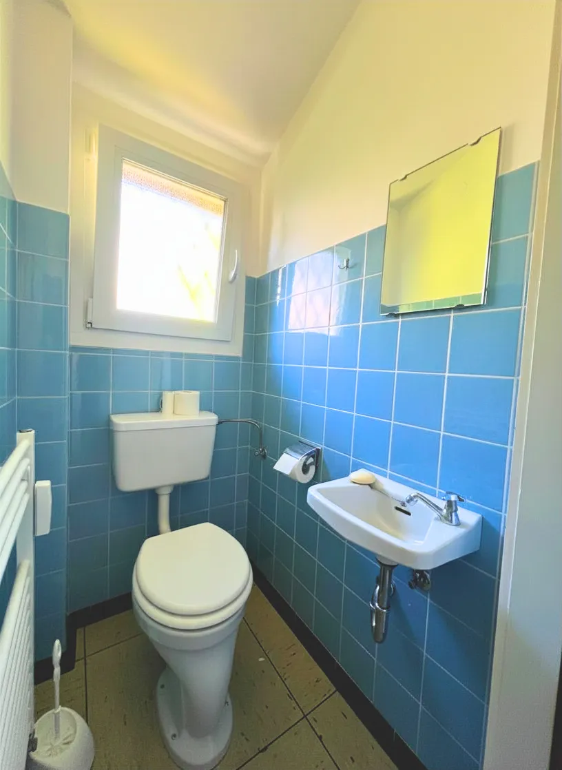 Gäste-WC EG