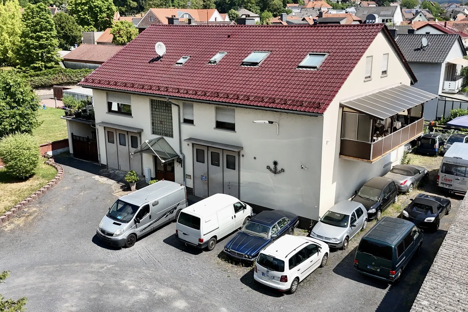 VIEL RAUM FÜR WOHNEN, ARBEITEN UND NEUEN MÖGLICHKEITEN