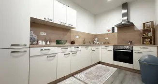 von_poll_real_estate_property_25296009_image_25