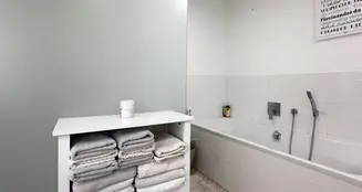 von_poll_real_estate_property_25296009_image_13