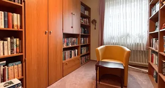 von_poll_real_estate_property_25296002_image_13