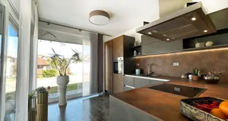 von_poll_real_estate_property_25296007_image_10