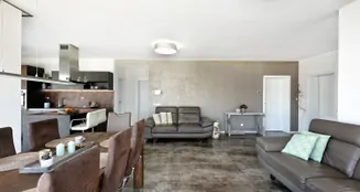 von_poll_real_estate_property_25296007_image_8