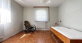 von_poll_real_estate_property_25296015_image_18