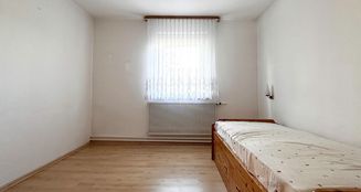 von_poll_real_estate_property_25296015_image_20