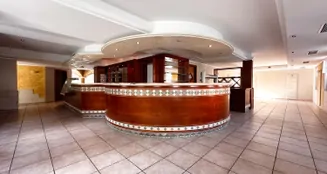 von_poll_real_estate_property_25296018_image_9