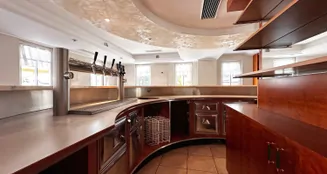 von_poll_real_estate_property_25296018_image_12