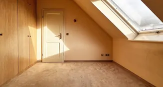 von_poll_real_estate_property_25296017_image_15