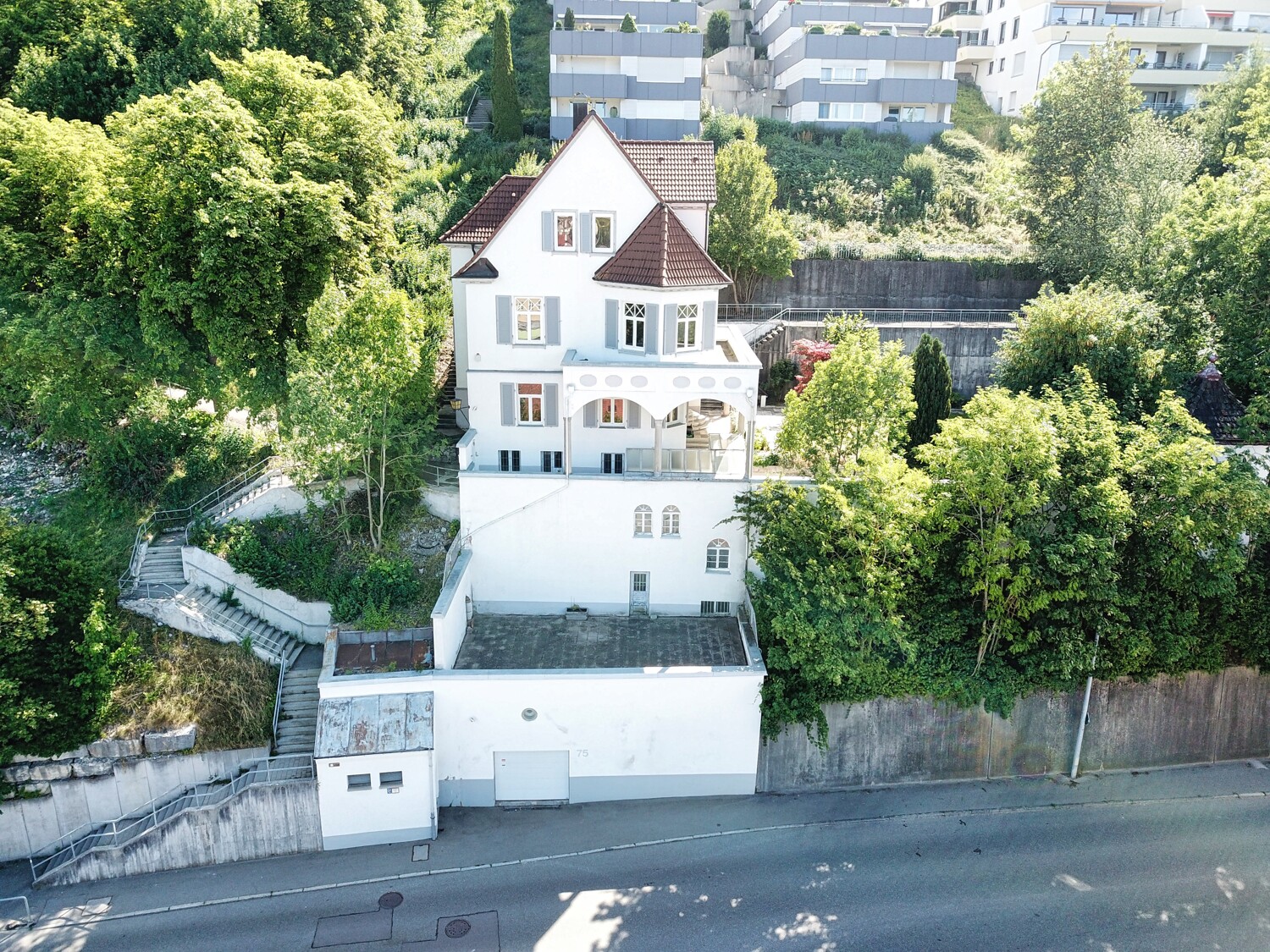 Straßenansicht