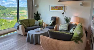 von_poll_real_estate_property_252000071_BL_image_13