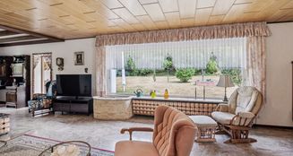 von_poll_real_estate_property_253092020_image_4
