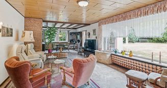 von_poll_real_estate_property_253092020_image_1