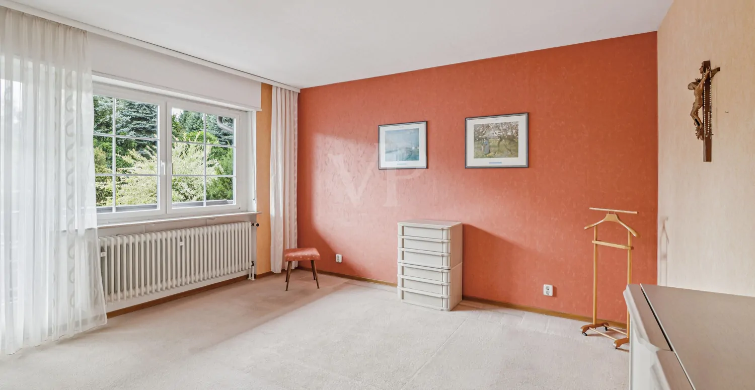 Schlafzimmer mit Loggia