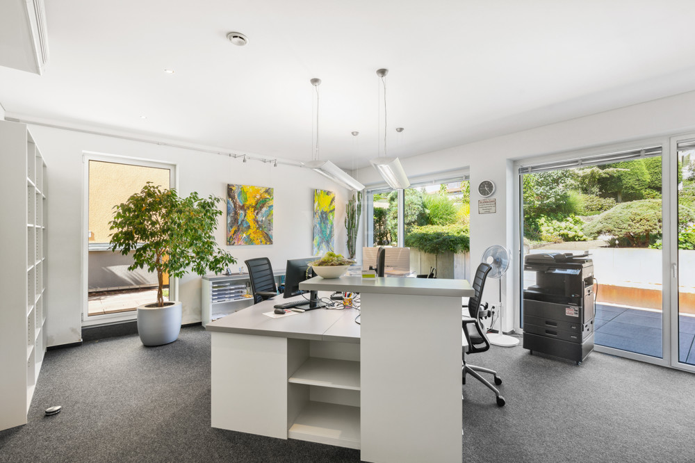 Büro