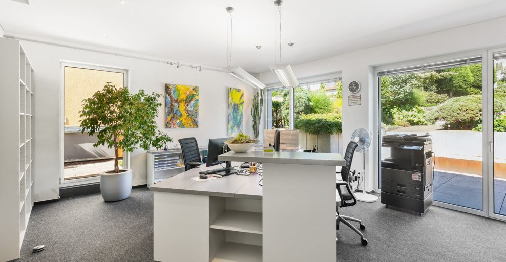 Büro