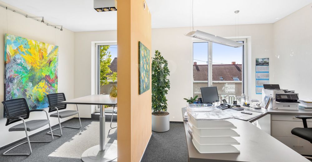Büro