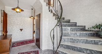 von_poll_real_estate_property_25309015_image_2