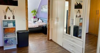 von_poll_real_estate_property_253092002_image_11