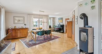 von_poll_real_estate_property_25309020_image_2