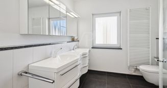 von_poll_real_estate_property_25309622_image_8