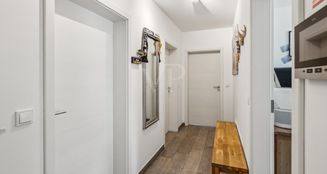 von_poll_real_estate_property_25309623_image_7
