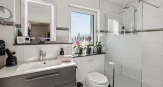 von_poll_real_estate_property_25309623_image_6