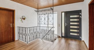 von_poll_real_estate_property_25309017_image_11