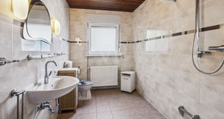 von_poll_real_estate_property_25309017_image_8